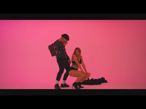 Elilluminari ft. Blondie - Sin Condón