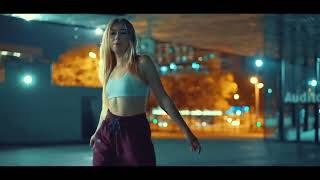 Elilluminari ft. Blondie - Sin Condón