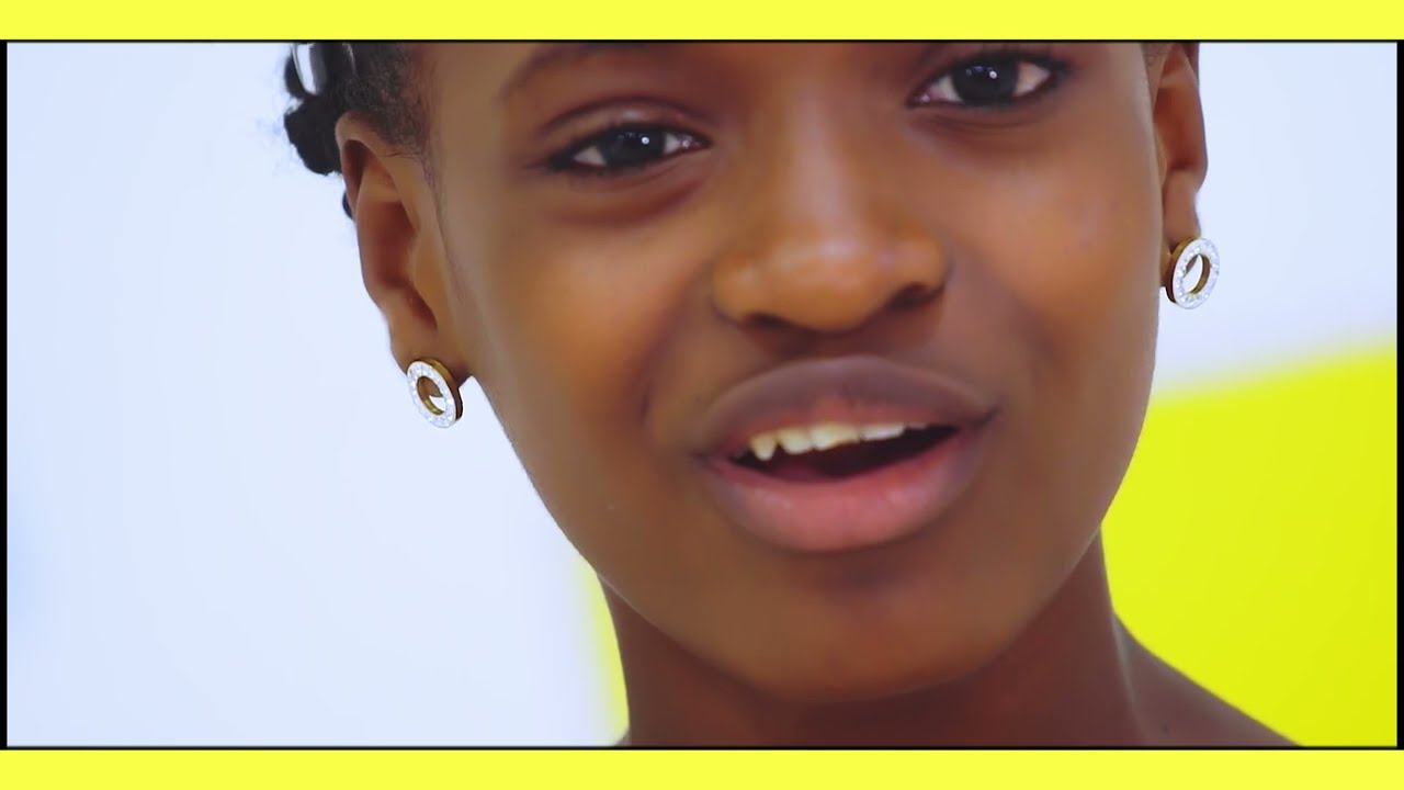 Simo - Bissi MAG - Cover by 