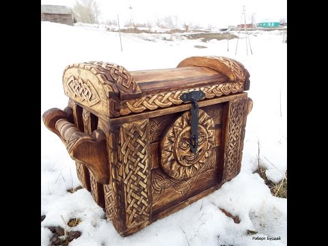 Кедровый резной сундук