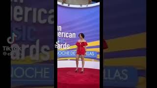 Angela Aguilar en la alfombra roja de los Latin AMAS