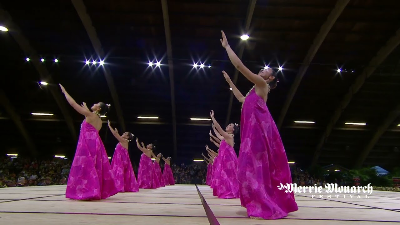 Hālau Hula Kealiʻi O Nālani • Kumu Kealiʻi Ceballos