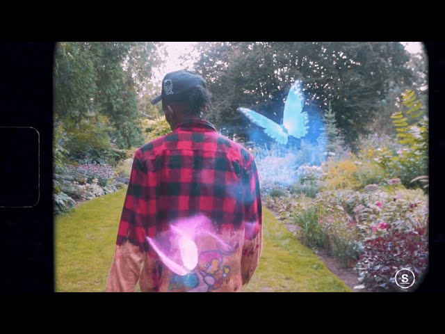 AAron VibeZ - Both SideZ ( Music Video ) class=