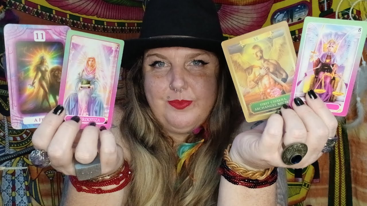 LEÃO♌️ ALGUÉM ACHA QUE É DEUS PRA TE IMPEDIR DE SEGUIR SUA NOVA VIDA, MAS VAI SEM MEDO, POIS.... 🪽🕊🎉