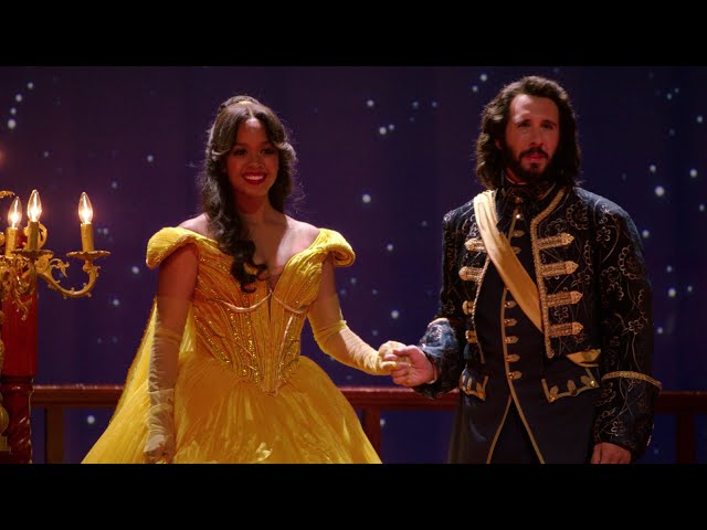 H.E.R. and Josh Groban Perform 'Beauty and the Beast' - Beauty and the Beast: A 30th Celebration class=