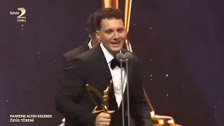 En İyi Erkek Şarkıcı - Edis | Pantene Altın Kelebek ödülleri 2022 Resimi
