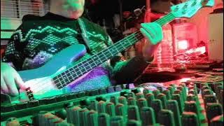 Time Bandits - I'm Only Shooting Love (Didier Cover Bass)