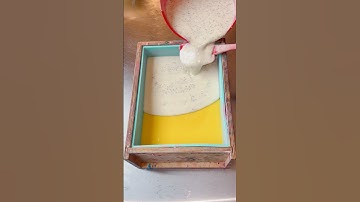 Lemon POPPYSEED Soap (with Lemon Slices)! 🍋 #soapmaking #soapmaker #soaps #soap #soaping #cpsoap