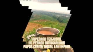 ngopi sambil dengerin musik vavorit story musik