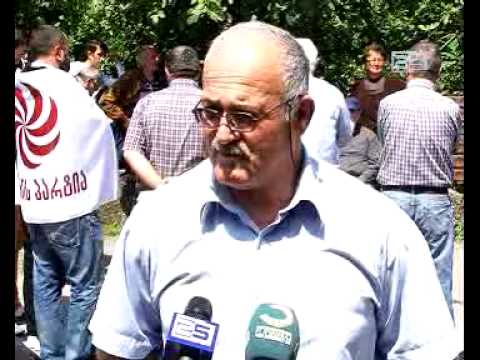 „ხალხის პარტიის\"  ბათუმის მერობის კანდიდატი ადლიის ქუჩის მცხოვრებლებს შეხვდა