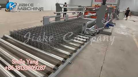 New design, adopting advanced Full automatic 3-8mm wire mesh welding machine used for construction