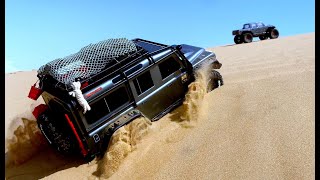 Traxxas TRX4 DEFENDER and Jeep Gladiator Desert River 4x4 outing