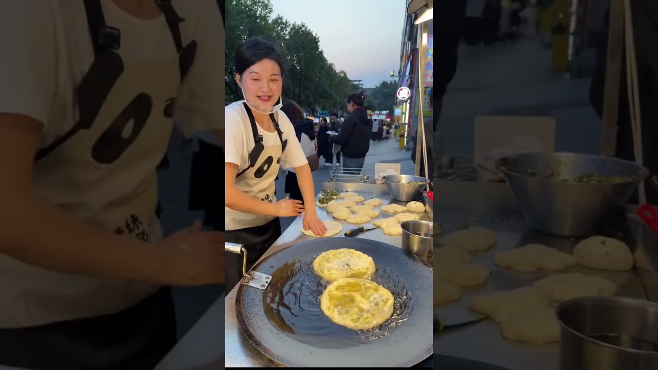 挑战全网最酥脆葱油饼！5块钱一大张，美女老板娘亲自擀面炸制，刚出锅就疯抢，满口留香！#路边摊美味