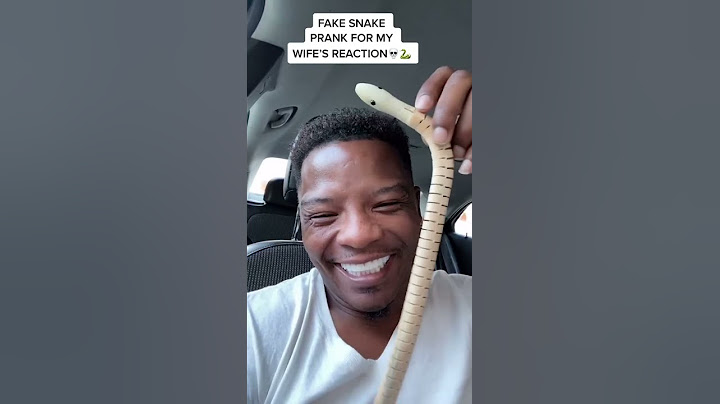 Fake snake prank for my wife’s reaction #shorts