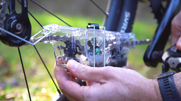 White Lightning | Bicycle Chain Cleaner Kit (Deep Clean Your Chain in Just 30 Seconds)