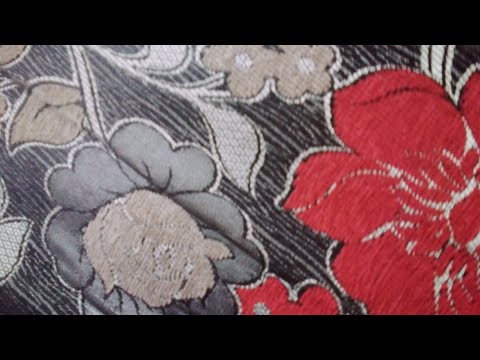 أيها الراقدون تحت التراب اصحوا