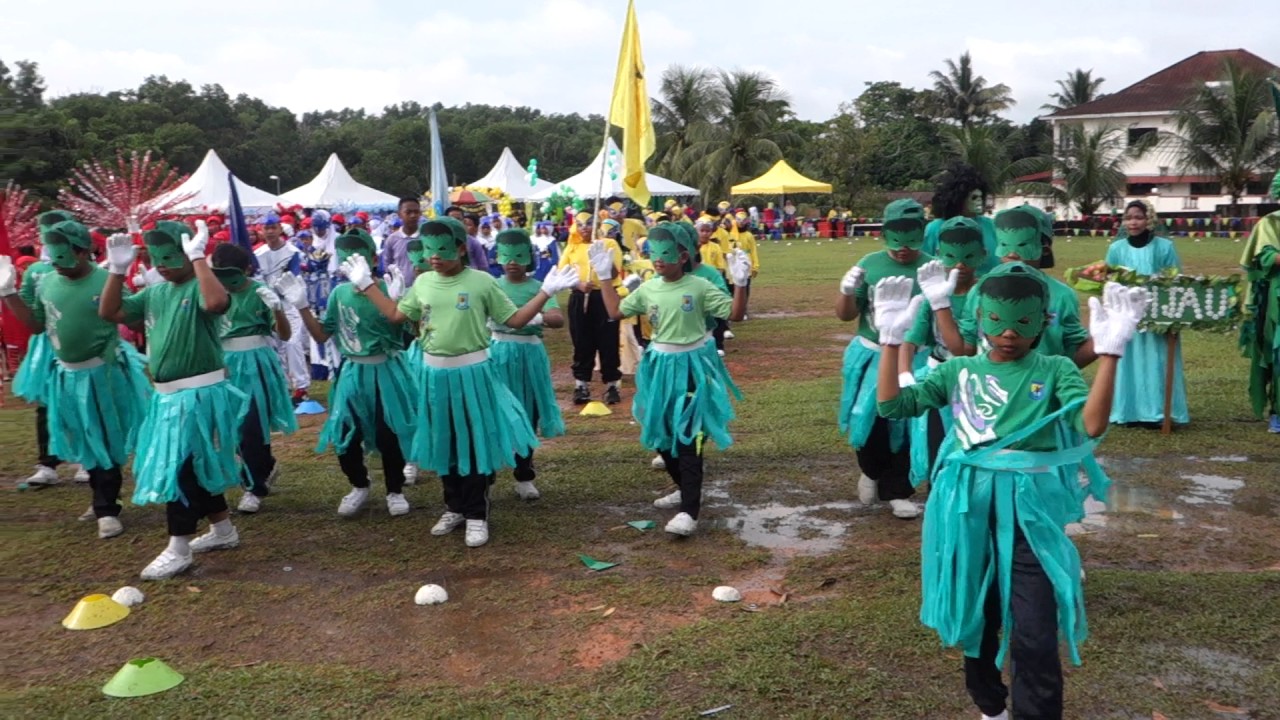 Perbarisan Rumah Sukan Hijau - Nashcxt