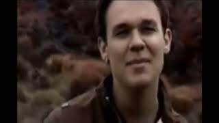 KLB - Ela Não Está Aqui Clipe