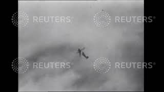 1947 US flying aces thrill crowds at Ohio air show