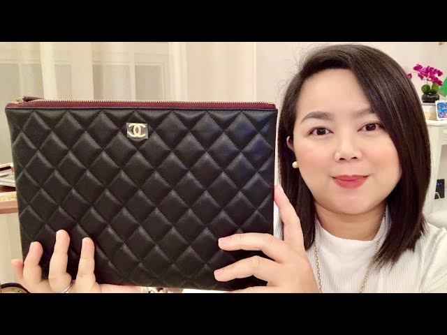 New CHANEL 23S Wallet Quilted Bow Bag Belt Caviar Leather Black