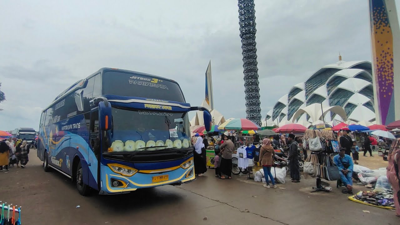 Mengarungi Nusantara dengan Mewah: Eksplorasi Bus Pariwisata Termewah di Indonesia