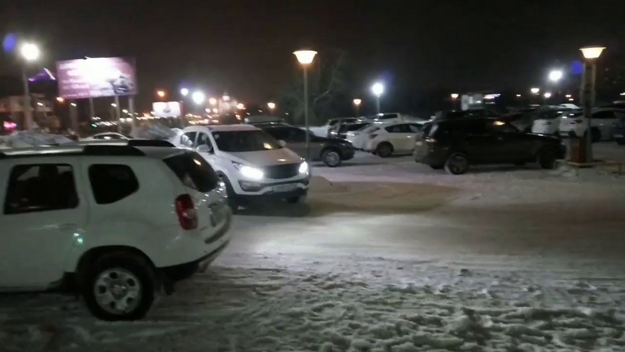 Sportage vs Duster - YouTube