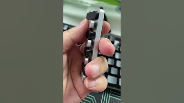 Do you like this fidget slider that looks like a piano? #fidget #fidgettoys #fidgetslider #edc