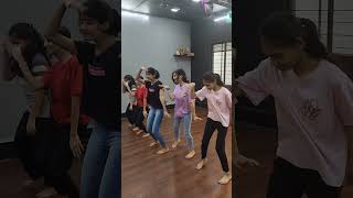 Teri Baaton Main Aisa... #dance   #bts #behindrhescenes #bollowood  #bollywoodsong  #terobatomein❤️