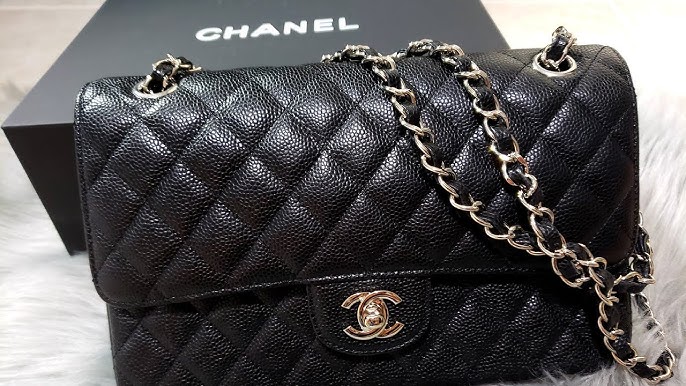 HOW DOES CHANEL CAVIAR LEATHER | CHANEL DOUBLE FLAP | CAROL - YouTube