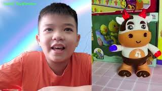 Đồ chơi rô bốt dạy bé vẽ - con quay nam châm con bò nhảy múa Giới thiệu đồ chơi cùng Surich toys