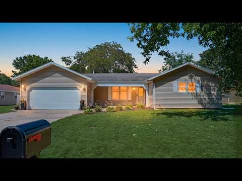 908 Hillside Ct, Monticello, IL home video tour