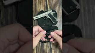 Mini keychain