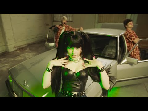 Mia Rodriguez – Billion Dollar Bitch (feat. Yung Baby Tate) [Official Music Video]