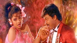 Priyathama Nanu Palakarinchu Song Full HD | Chiranjeevi, Sridevi Superhit Song | Telugu Video Songs screenshot 5