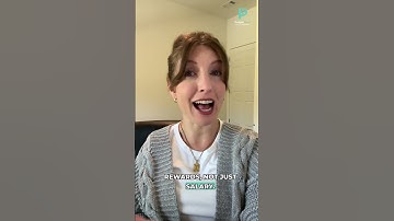 What is a total rewards model?