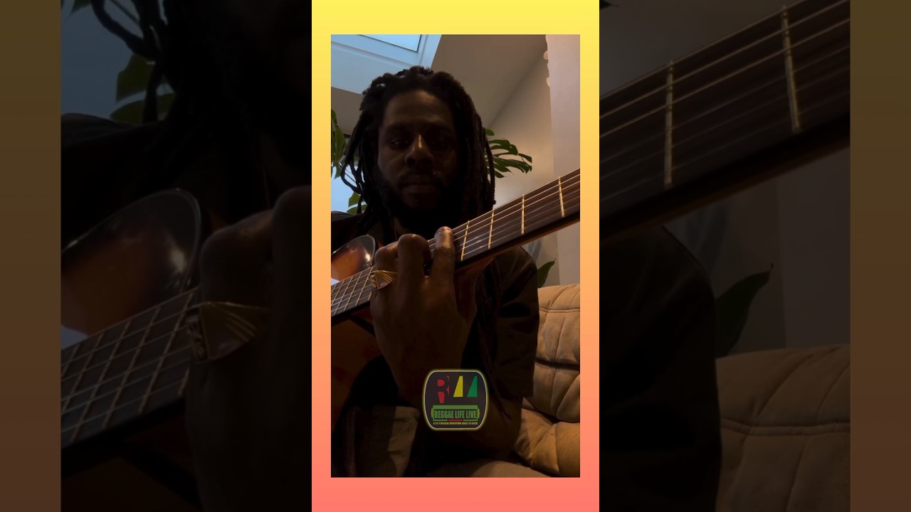 Chronixx - Stand Firm Jamaica (Reggae Life Live)