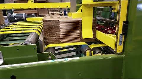 38" Counter Ejector behind Curioni