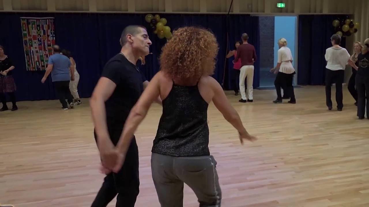 Rikud Haneurim - Gadi Bitton - ריקוד הנעורים