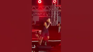 تريقه ابيوسف علي سقوط ويجز في الحفلة ابيوسف 