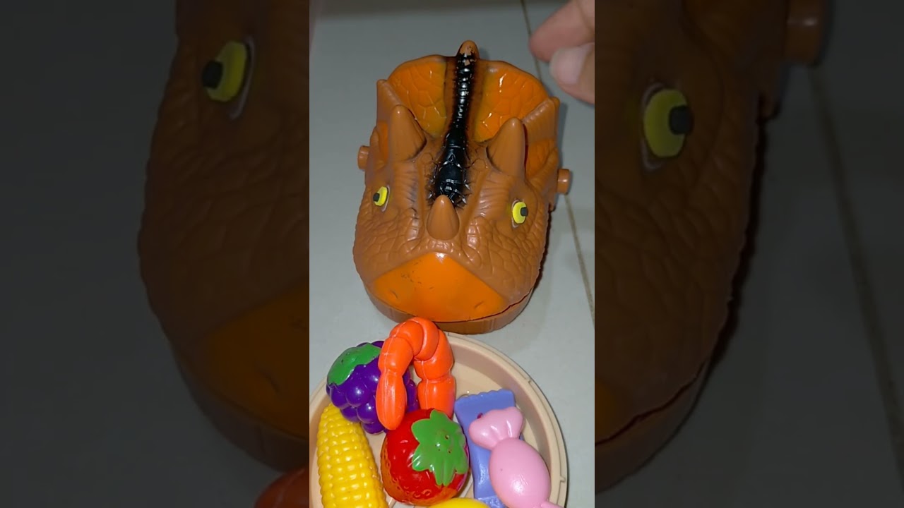 Dinosaur Dentist Biting Game ASMR Toy Sounds