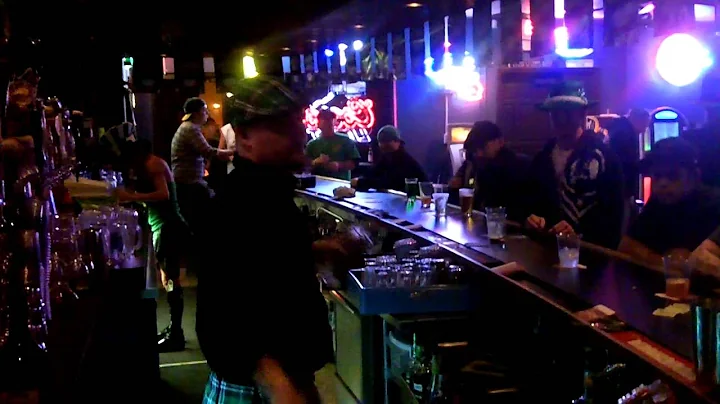 Castle Lounge | Steve Mcgrath Flair Bartending | (...