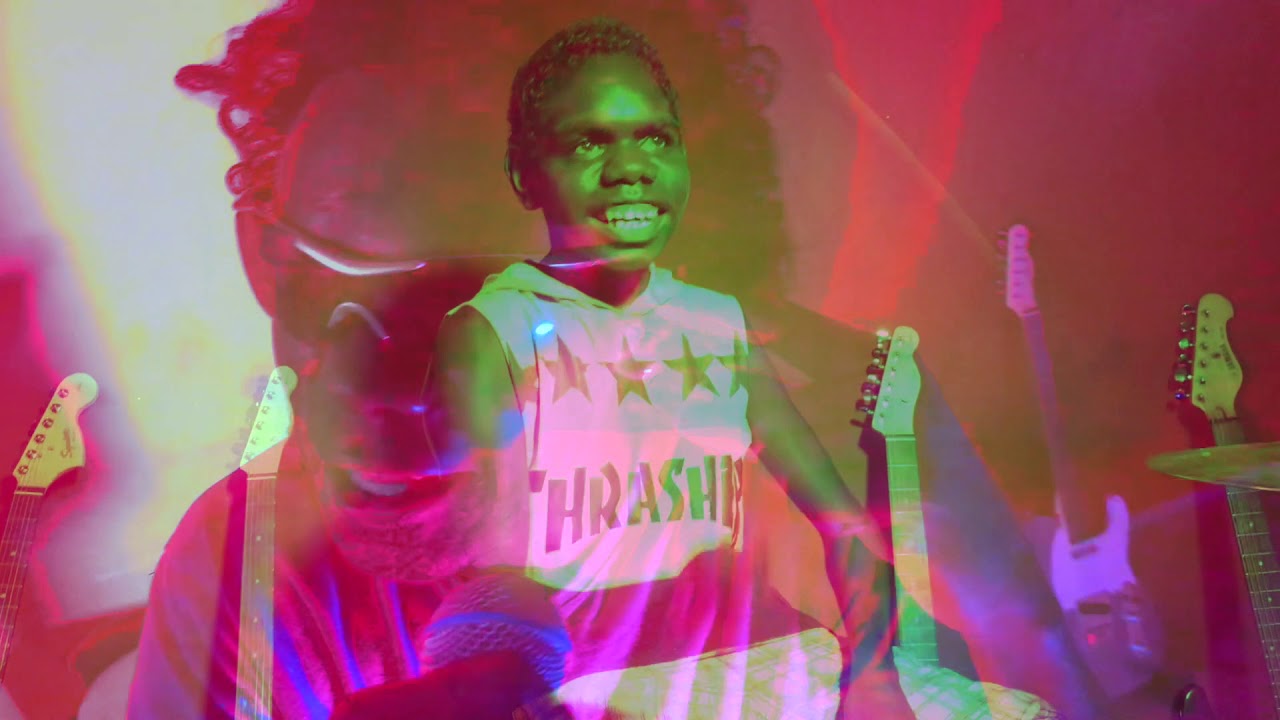 Eylandt Band Abudikba Video Clip filmed Using iPhone