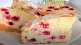Все смешать, и готово. Простой пирог с клюквой к чаю.