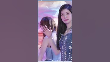 *sana mimics dahyun