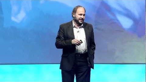 Thursday General Session at VMworld Europe 2011 (VMware CEO)
