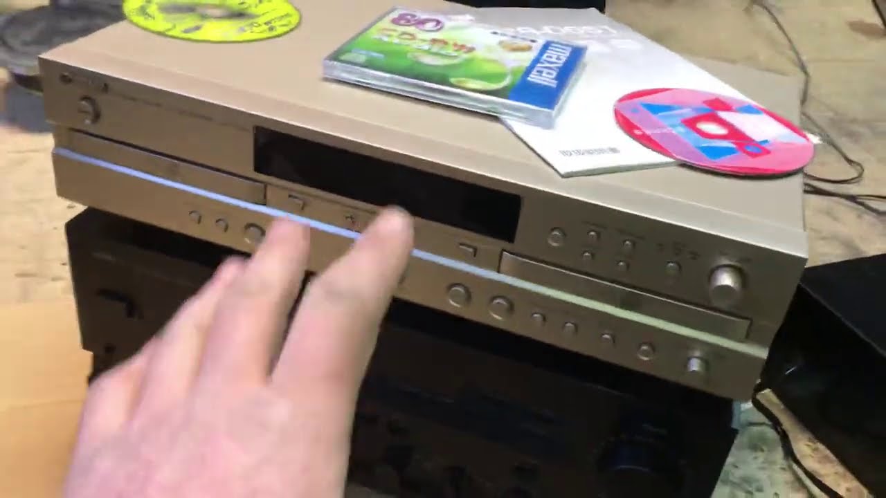 Cd recorder Yamaha CDR D651 & акустика Sony V2 - YouTube