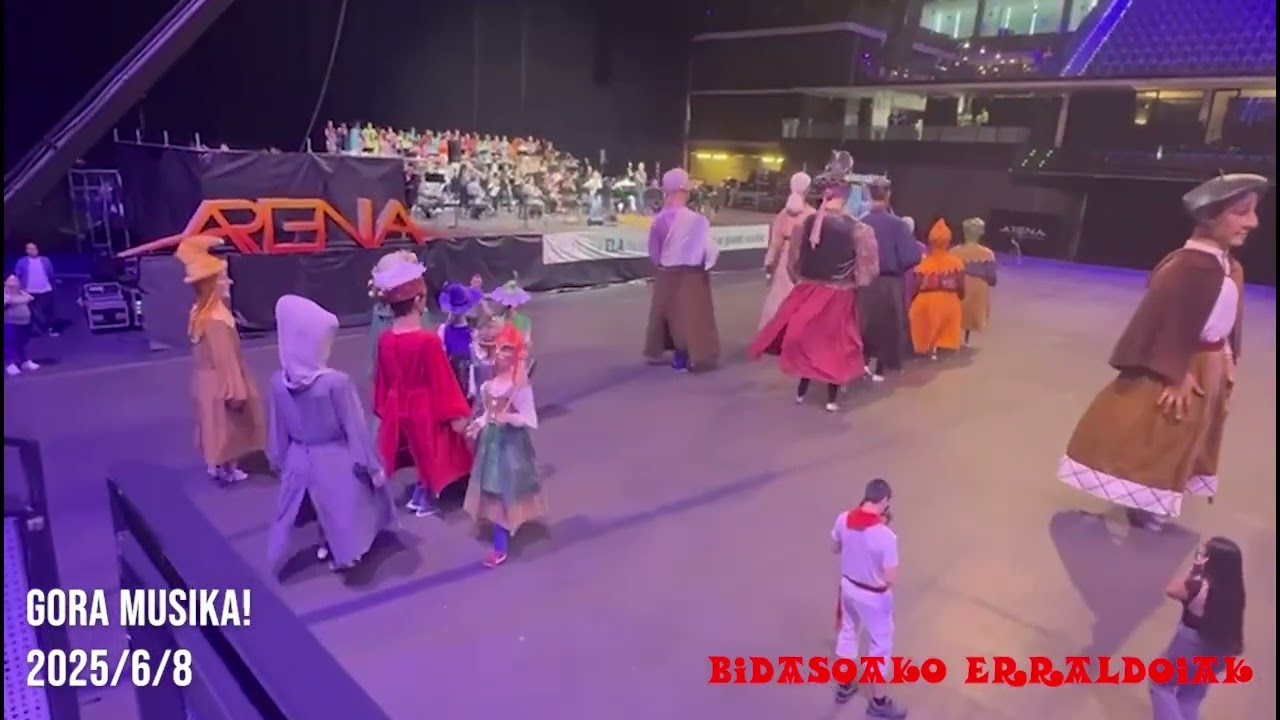 GORA MUSIKA! (Nafarroa Arena) 2025/6/8  - BIDASOAKO ERRALDOIAK.