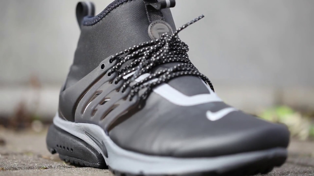 Nike Womens Air Presto Mid Utility 