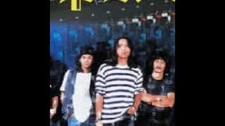 Download lagu SERIBU TAHUN TAKKAN MUNGKIN