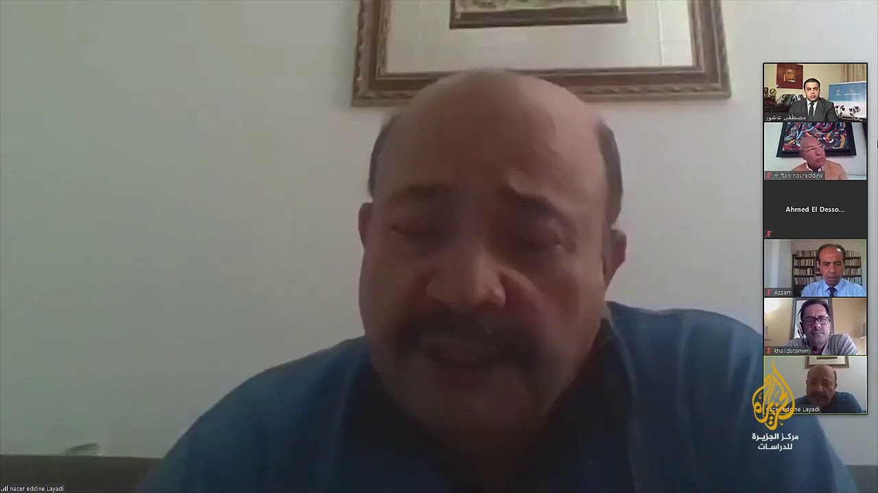 د.نصرالدين لعياضي، أستاذ علوم الإعلام والاتصال، جامعة الجزائر3، مؤتمرتحديات الصحافة الورقية والرقمية